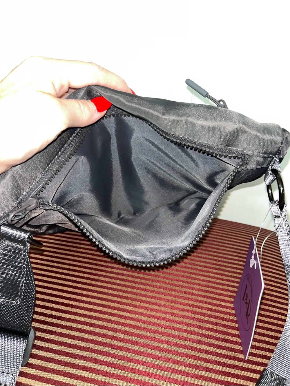 Iris & Rainbow Dark Grey Pockets Full of Hope Crossbody Bag with Coin Wallet - Picture 6 of 10